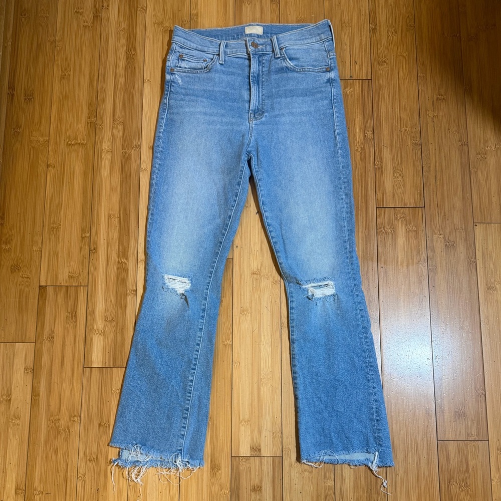 MOTHER The Insider Crop Step Fray Jeans in Thrilling Shots Size 27 - Picture 5 of 16